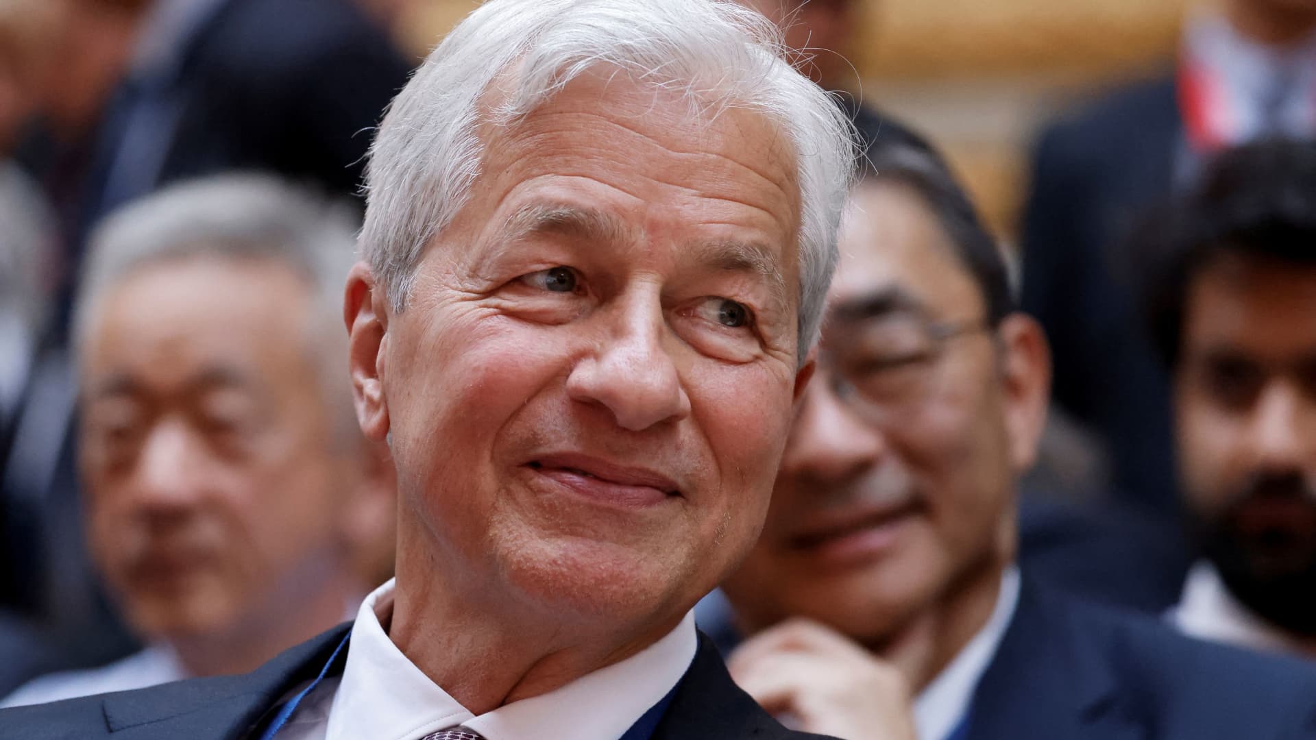 Jamie Dimon on Trump’s tariffs: ‘Get over it’ post thumbnail image